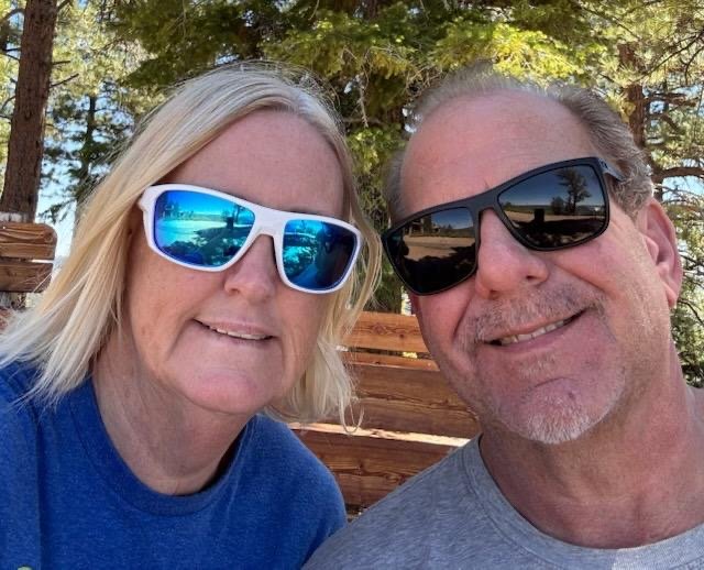 About the RV Info guide / Meet Rob and Jennifer